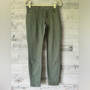 Women’s Skinny Cropped Jean. Olive Green. Size 28